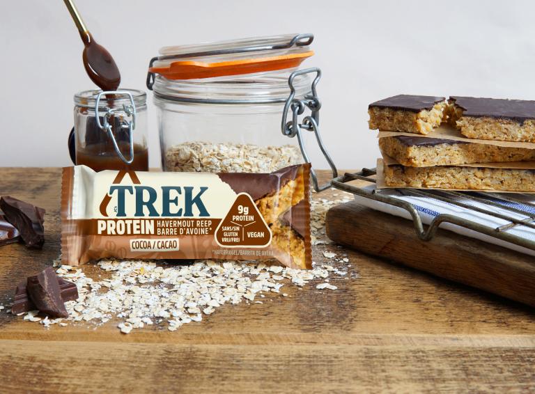 TREK protein bar cocoa